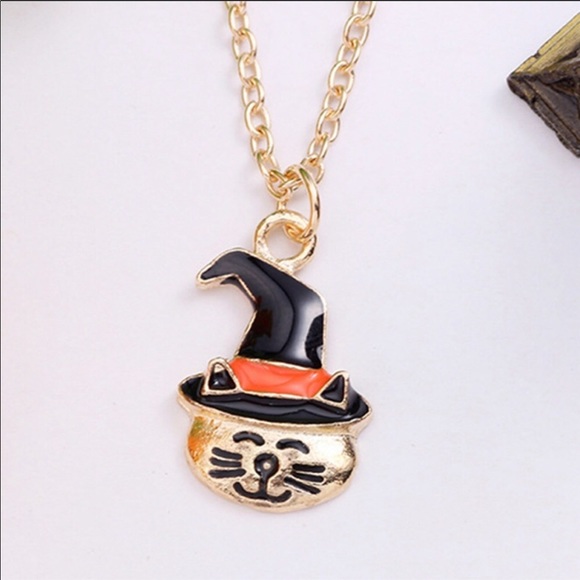 Atelier Sona Jewelry - Halloween witch cat necklace!